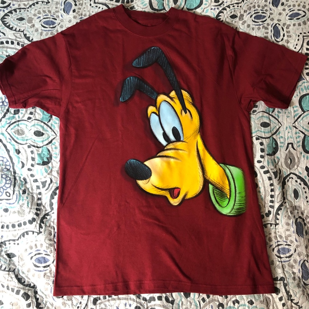 Walt Disney Pluto shirt🔥